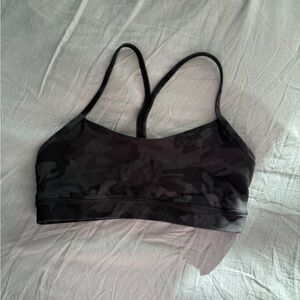 Lululemon black camo flow y bra